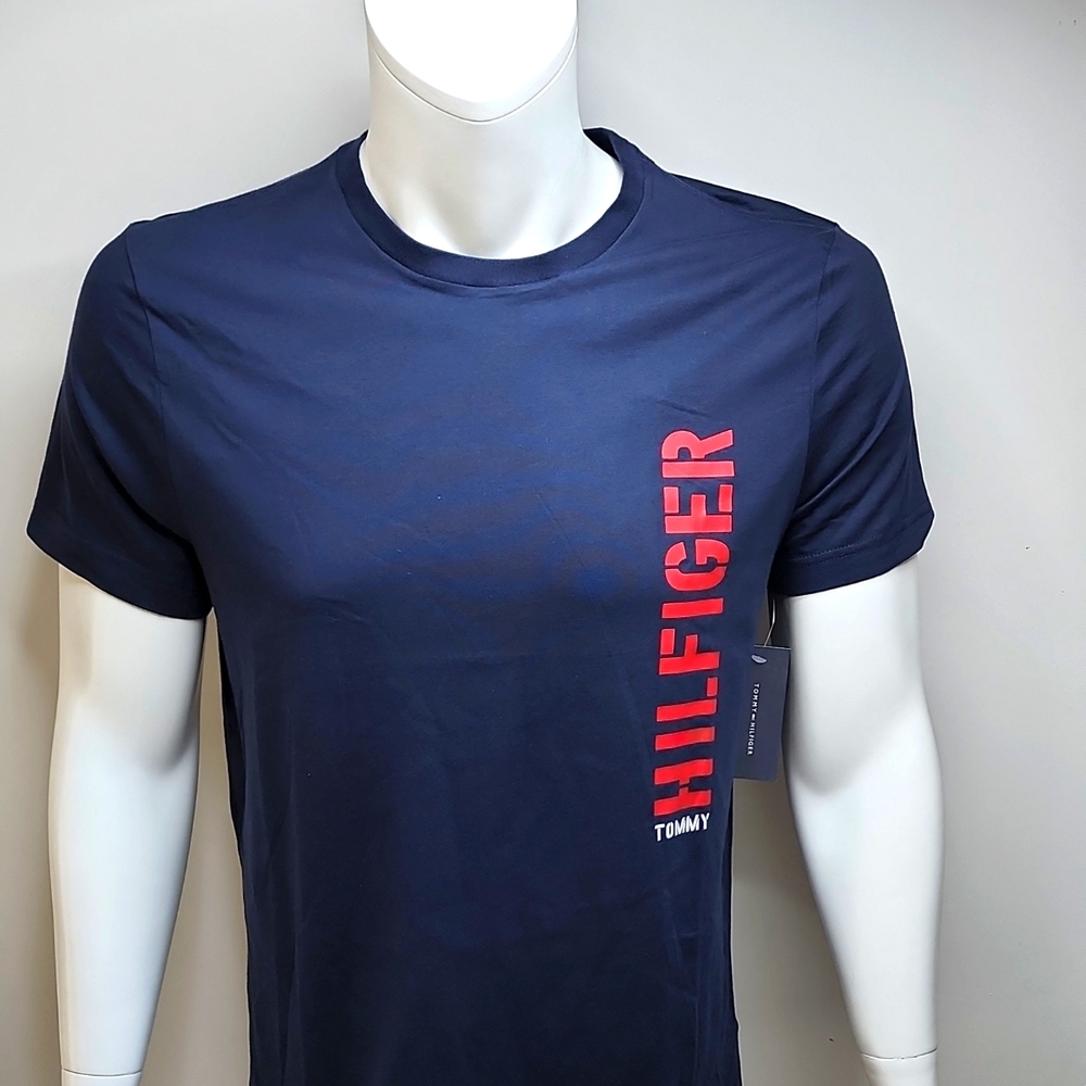 TOMMY HILFIGER NAVY BLUE MEDIUM TSHIRT